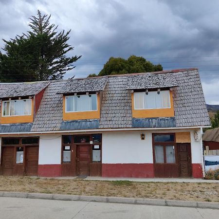 Hosteria Huemules Puerto Guadal Buitenkant foto